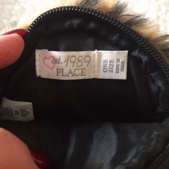 LAST CHANCEChildren's Place Faux Fur Purse - Picture 4 of 4